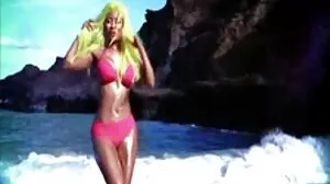 زاندرا سيكس