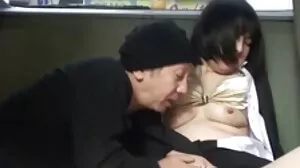 أليس