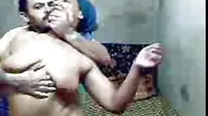 ضجة اللعنة الجانبية مع سكسيه لبنانيه عاطفي ليلي آدامز من ملاك الشر